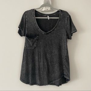 Z Supply Pocket V Neck Tshirt